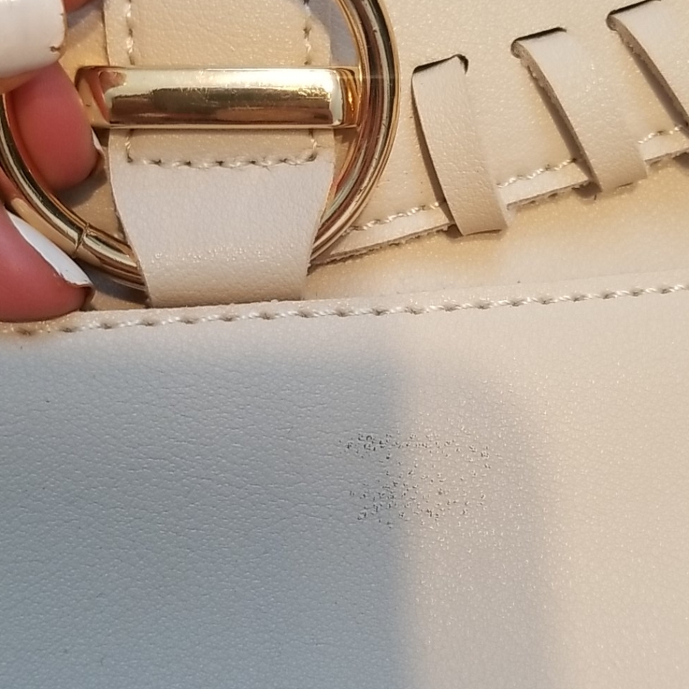 Cream + Gold Backpack - Picture 3 of 7